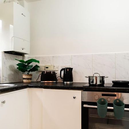 Cosy Decorated Flat In Tonbridge 아파트 외부 사진