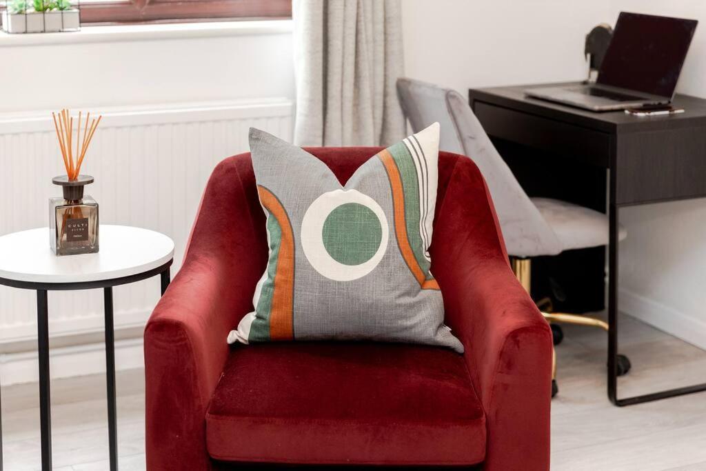 Cosy Decorated Flat In Tonbridge 아파트 외부 사진